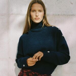 NWT Zara SOFT KNIT BUTTON SWEATER